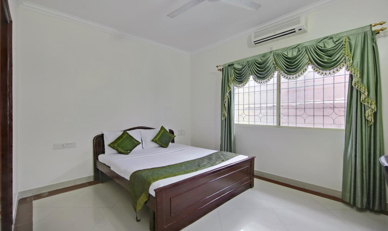 Treebo Trend President Suites Bangalore Exterior foto